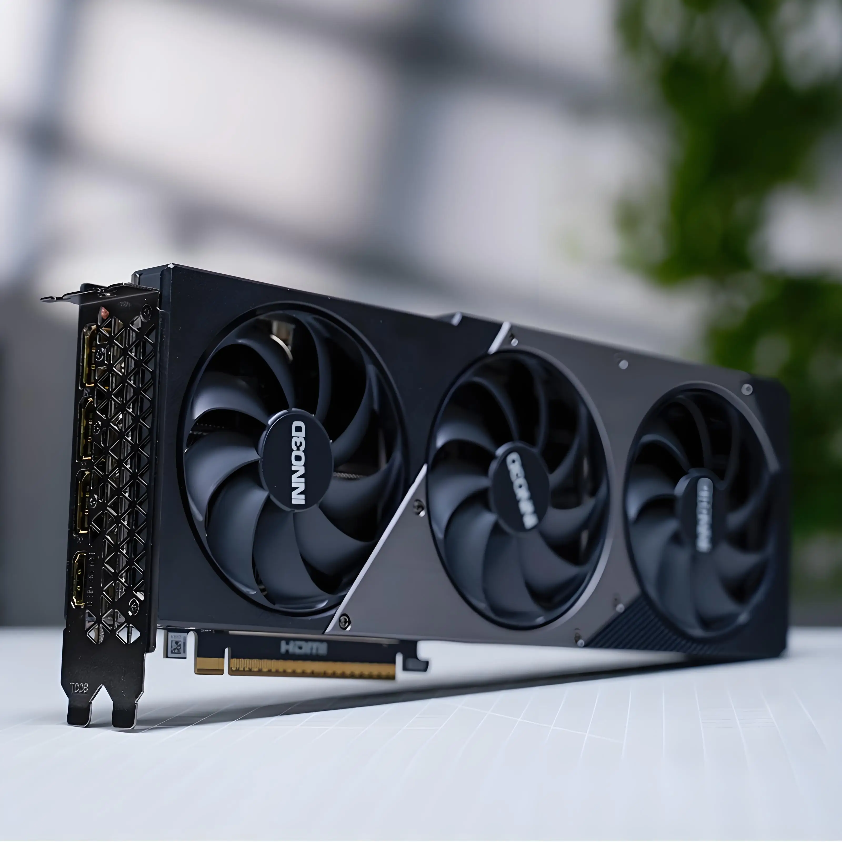 Placa de Vídeo RTX5070Ti para  - Esports Gaming Brands avaliação e preço